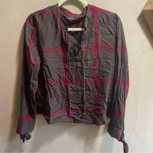 Express lightweight blouse